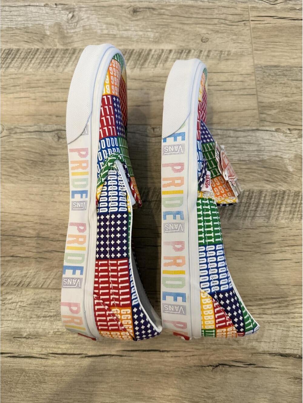 Brand New Vans LGBTQ+ Pride Rainbow Classic Slip-On Shoes Mens 8 Women's 9.5 - Picture 4 of 8